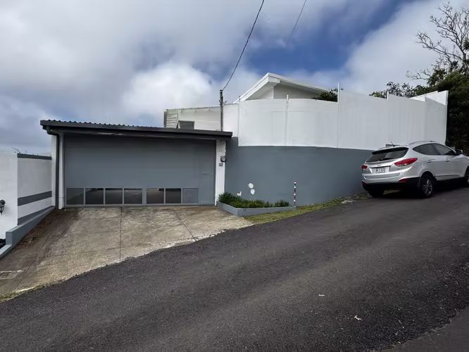 Propiedad amplia y tranquilidad en San Ramón de Alajuela