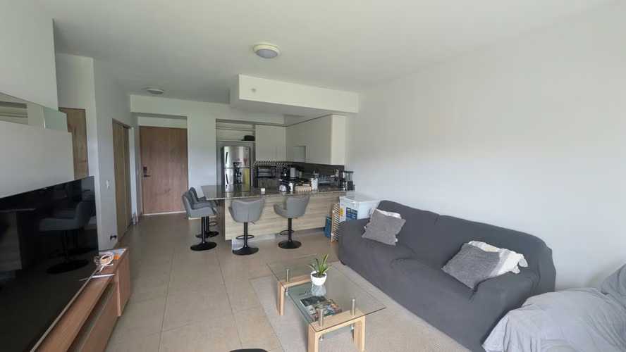 Se alquila hermoso apartamento equipado en Condominio Santa Verde, Heredia - Imagen 2