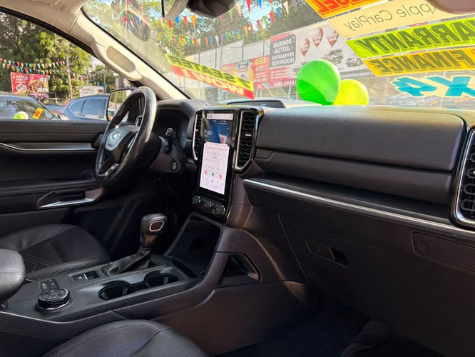 FORD EVEREST XLT-2023-AUTO-SHIFT TRONIC-7 PSJ- - Imagen 7