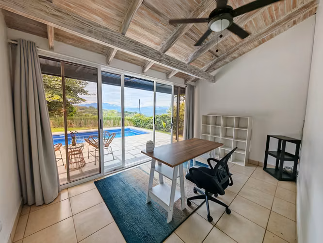Casa amueblada en Atenas | Piscina y jacuzzi privados | Vistas espectaculares | $2.500/mes - Imagen 8