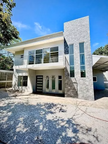 Venta de Casa en Santa Eulalia, Alajuela. 25-1821