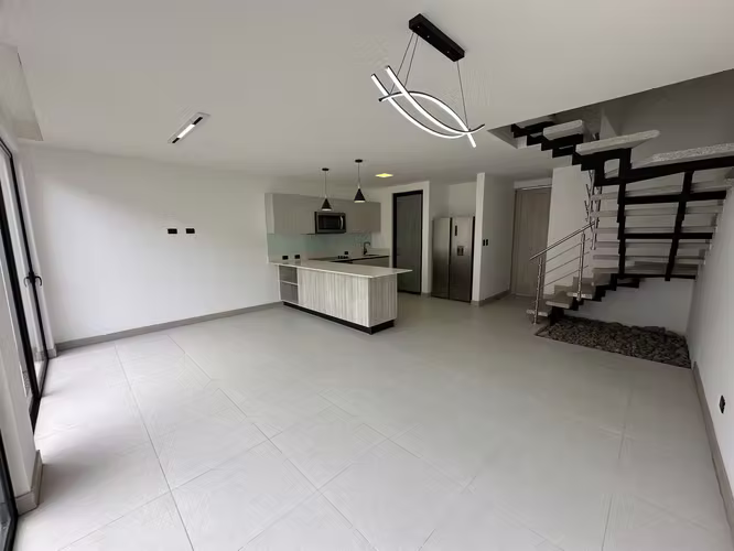 Casa en Condominio Lindora Village - Imagen 4
