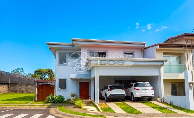 Se vende casa en condominio San Joaquin de Flores Heredia