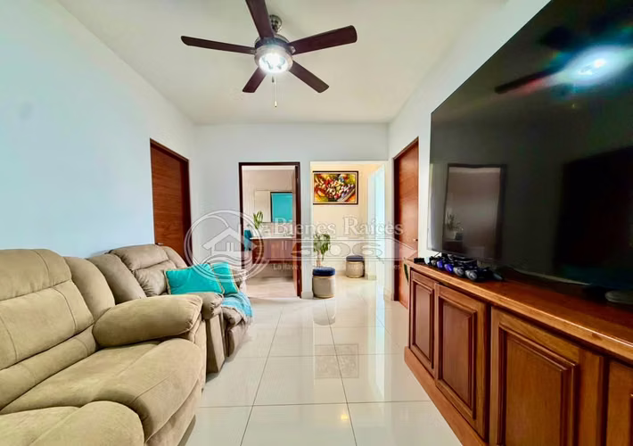 Se vende casa en condominio San Joaquin de Flores Heredia - Imagen 10