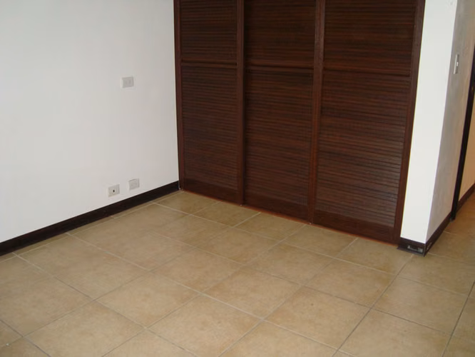Alquiler de apartamento en 1 nivel en Pozos - Imagen 7