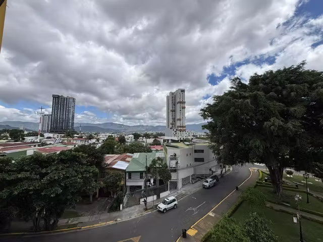 Venta de apartaestudio amueblado en SER Escalante. (SV) - Imagen 8