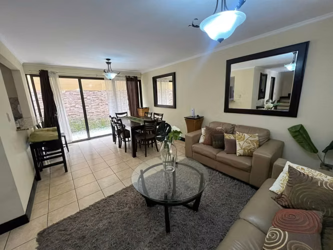 Casa en Venta | Condominio Exclusivo en Pozos de Santa Ana - Imagen 3