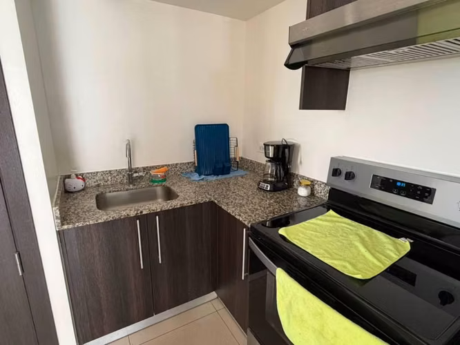Se alquila apartamento en condominio Cipreses de Granadilla -Curridabat - Imagen 3