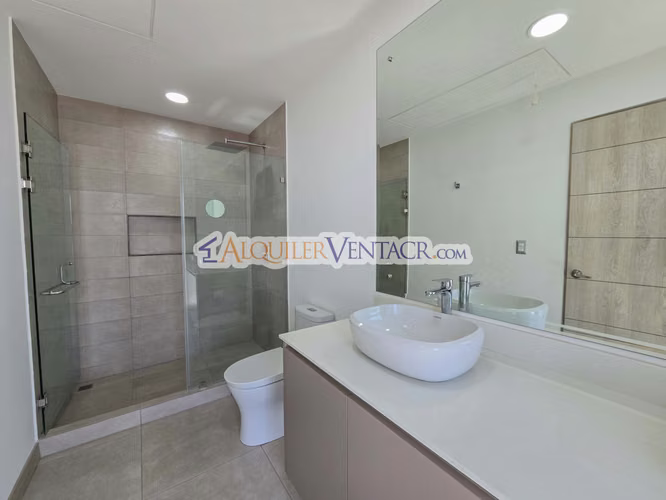 SOURCE LIVING GUACHIPELIN ESCAZU! CONDO DE 3 HABIT. CON LINEA BLANCA - Imagen 19