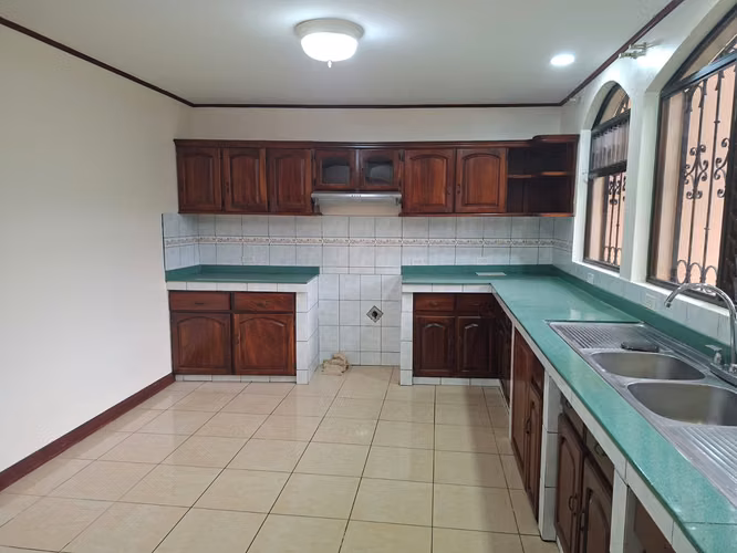 Casa 415 m² en venta en Collados del Este - Imagen 7