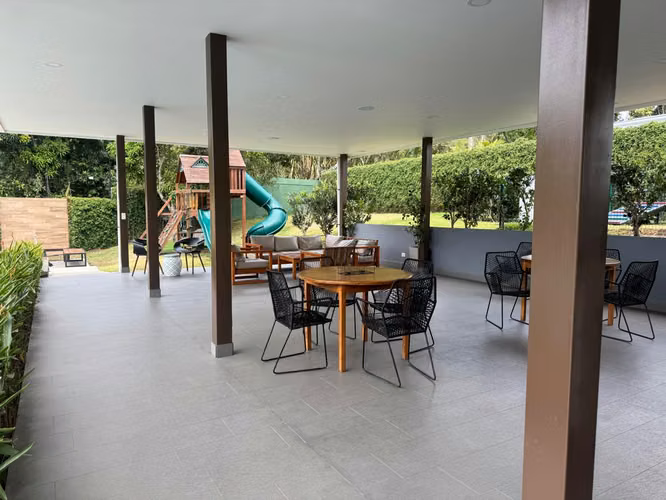 Venta de Casa en  Escazu  Condominio Exclusivo - Imagen 13