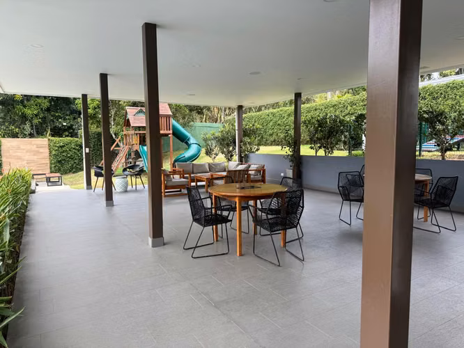 Venta de Casa en  Escazu  Condominio Exclusivo - Imagen 12