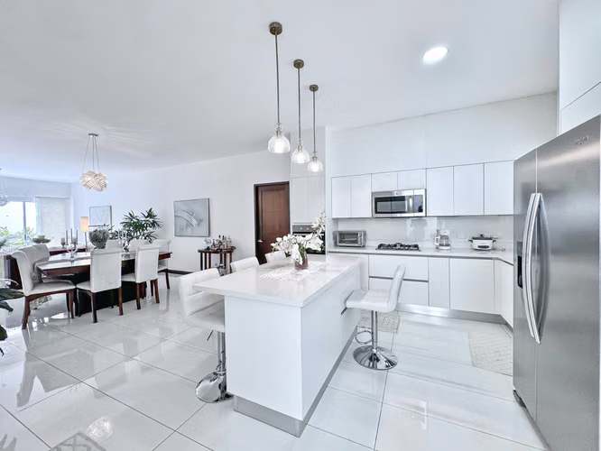 Casa Luz one level home with pool for sale in Escazu - Imagen 4