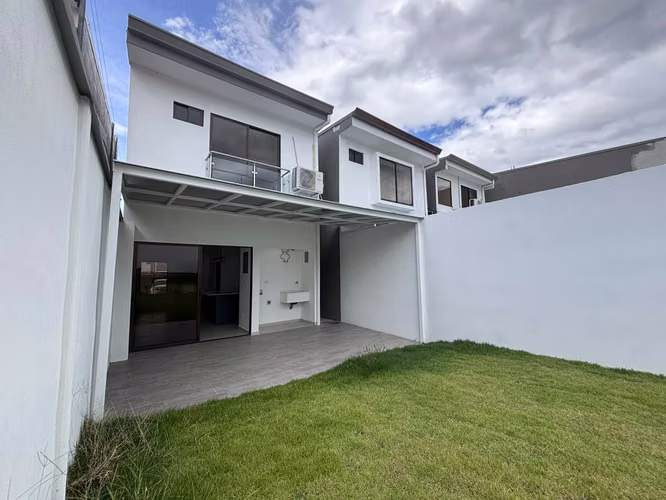 Casa nueva para estrenar en alquiler – Condominio Real de Ojo de Agua - Imagen 10