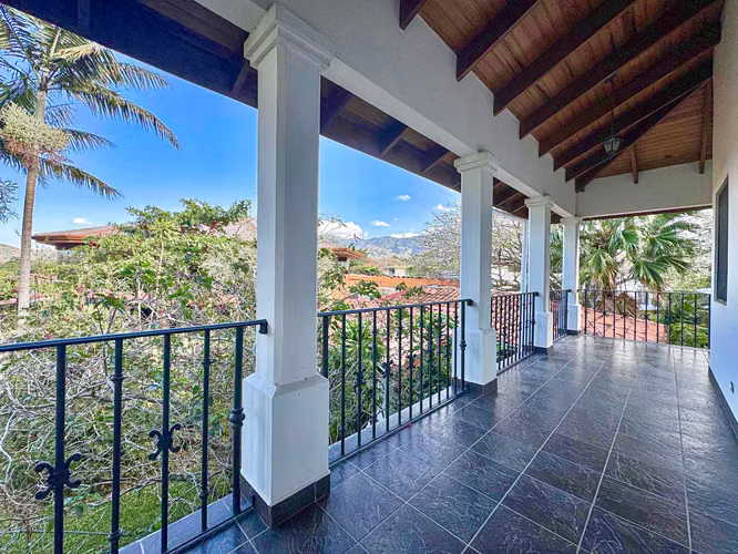 Casa Palm Gardens | 3 Properties | Santa Ana Suburban Living - Imagen 18