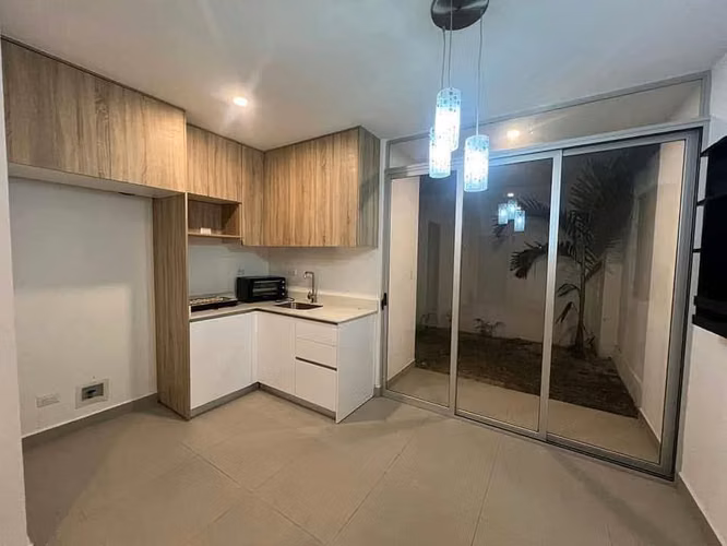 Alquiler en Condominio Vistas Santa Ana - Casa con jardín - Imagen 2