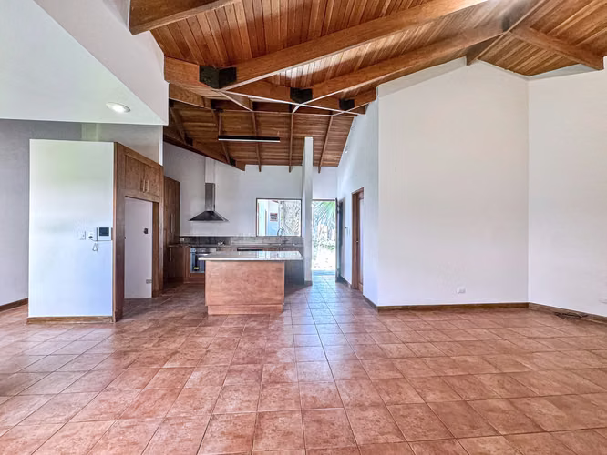 Casa Balinese in Jaboncillos | Large Home & Yard | Escazu Suburban Living - Imagen 10