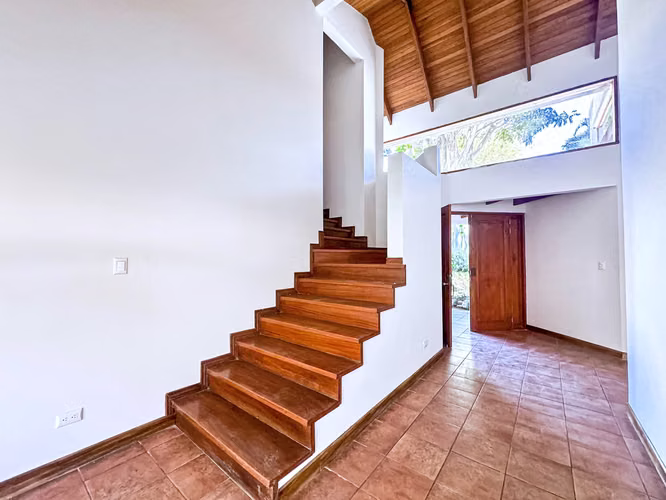 Casa Balinese in Jaboncillos | Large Home & Yard | Escazu Suburban Living - Imagen 15