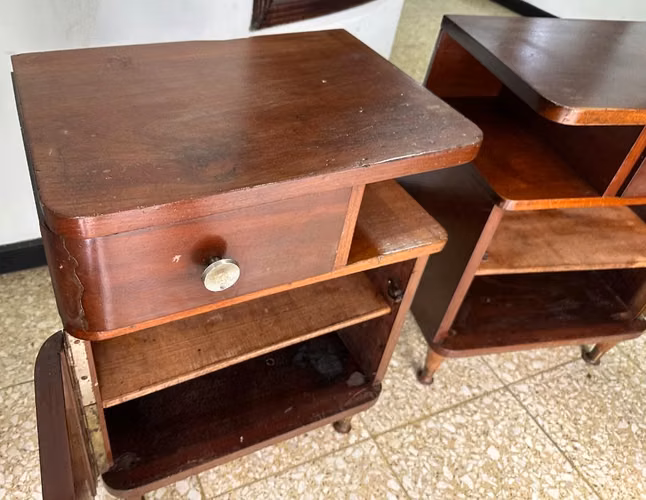 Dos Mesas Rústicas