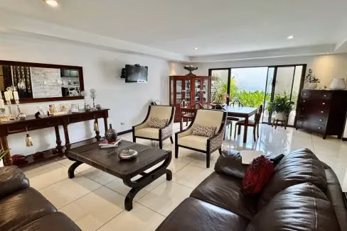 Casa de 2 Plantas en Residencial, Santa Ana centro - Imagen 4