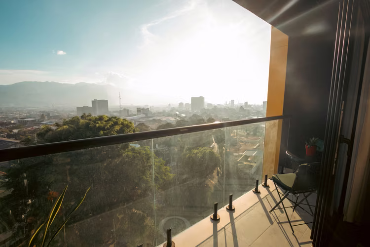 Apartamento Tipo Estudio en Venta en Barrio Escalante – Amoblado, 37m² - Imagen 4