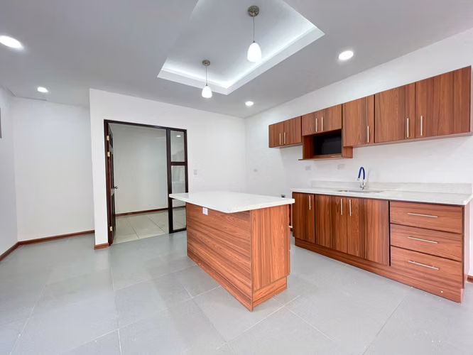 Apartamento en Alquiler en La Uruca - Imagen 3