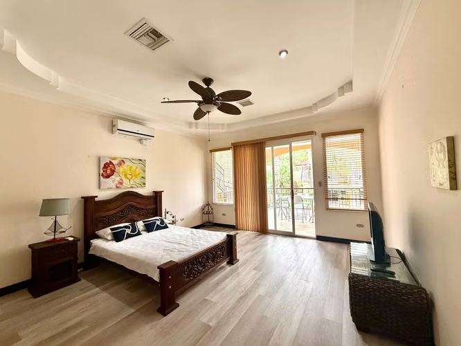Vende/Alquila condominio en Pacific Sun, Jacó, Garabito (MV)