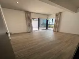 Planta baja con jardín privado en Condominio - Imagen 7