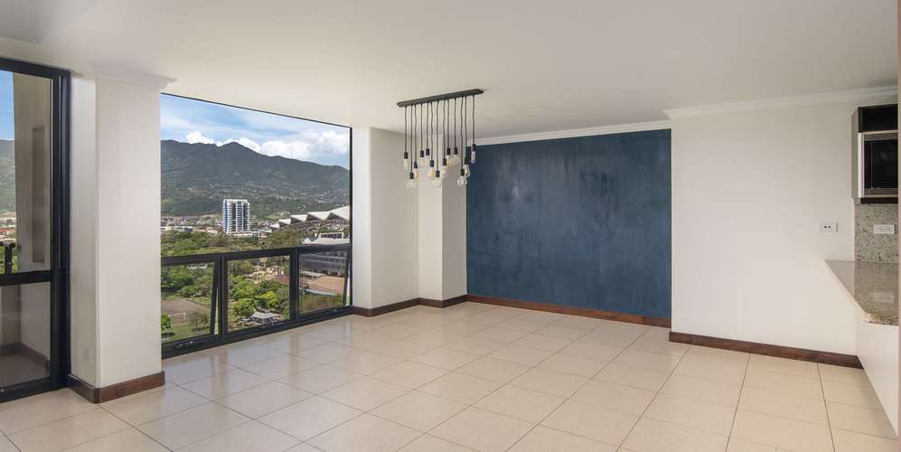 Apartment 3BR in Rohrmoser San José - Sabana Views - Terrace & City