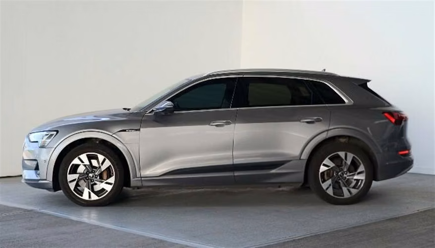 AUDI E-TRON 2022 AUTOMÁTICA ELÉCTRICO GRIS
