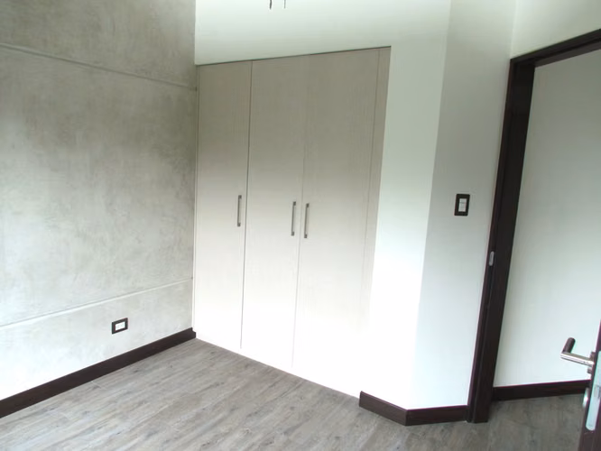 Casa en Alquiler Amueblada en Lindora, Santa Ana | 2 Habs y Lujo Contemporáneo ID27221 - Imagen 12
