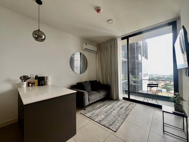 Estudio Amoblado en Alquiler en Barrio Escalante – 34m²