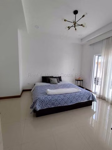 Venta de Casa en ULLOA-Heredia. 27-171 - Imagen 9