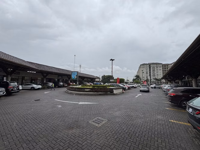 ALQUILER DE LOCAL EN PLAZA - SAN RAFEL ESCAZU - Imagen 9