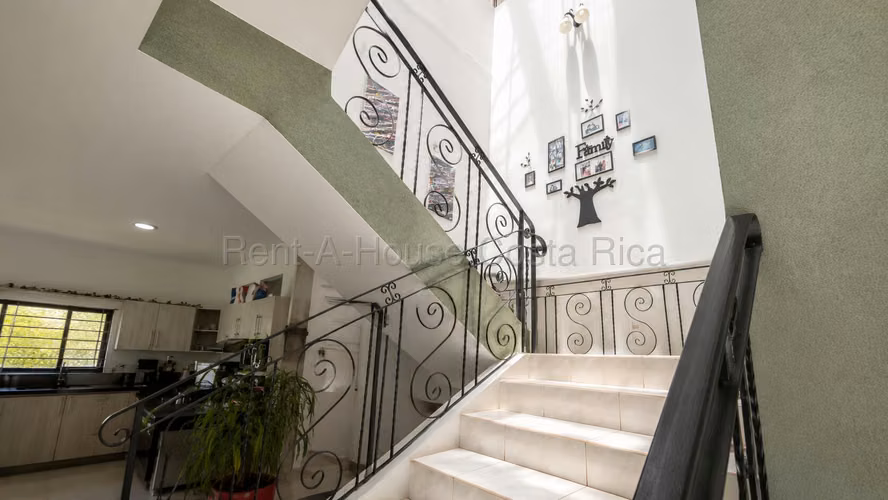 Venta de Casa en Lomas de Ayarco Curridabat - Imagen 15