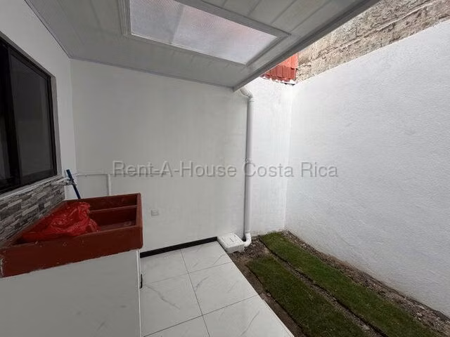 Venta de casa San Juan de Tibás. - Imagen 8