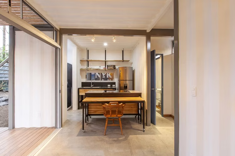 Lindora Santa Ana! 2-bedrs Loft-style condo with view / garden / appliances