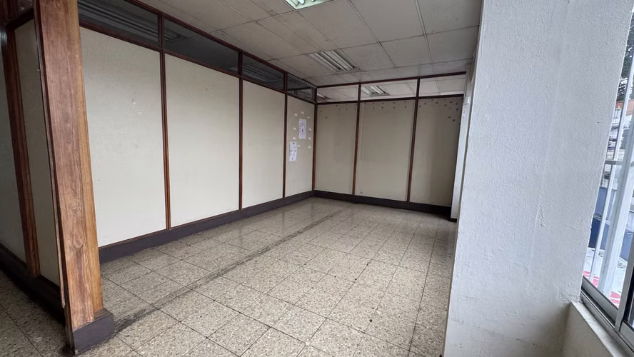 Amplia zona en alquiler en el centro de Heredia cerca del Mercado Central - Imagen 8
