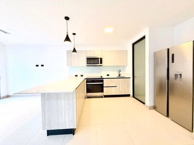 Alquiler casa de 3 habitaciones, condominio amenidades de lujo - Imagen 5