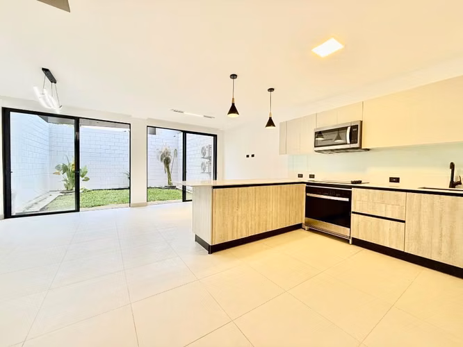 Alquiler casa de 3 habitaciones, condominio amenidades de lujo - Imagen 3
