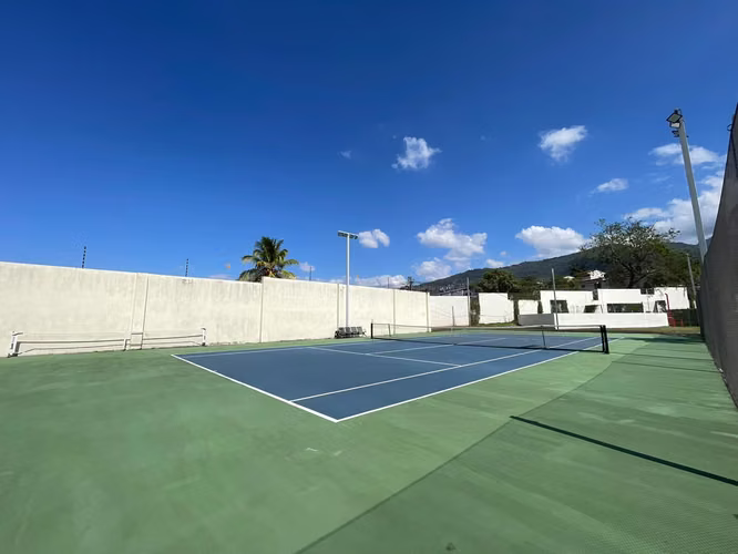 Apartamento con Jardin y Linea Blanca en Santa Ana Alquiler - Imagen 16