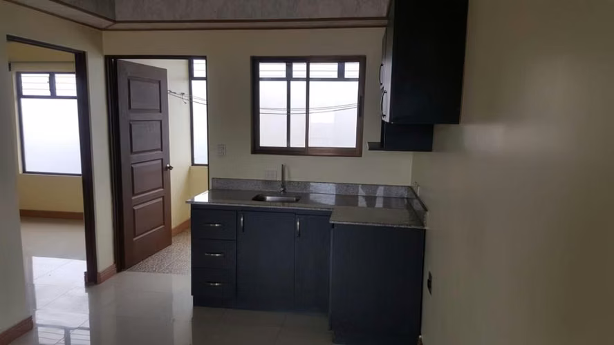 SE ALQUILA APARTAMENTO EN EL ALTO DE GUADALUPE CÉNTRICO Y SEGURO - Imagen 7