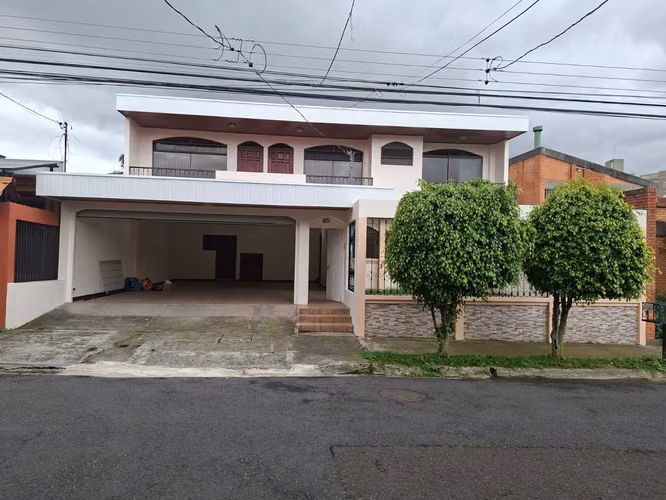 Casa 415 m² en alquiler en Collados del Este - Imagen 16