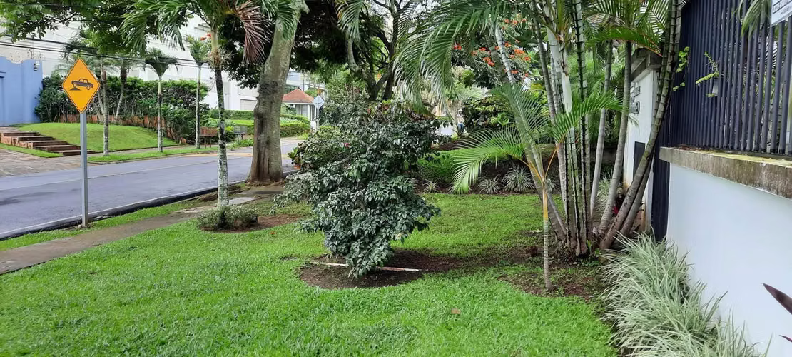 Venta de Casa en Escazú. RAH 25-1430