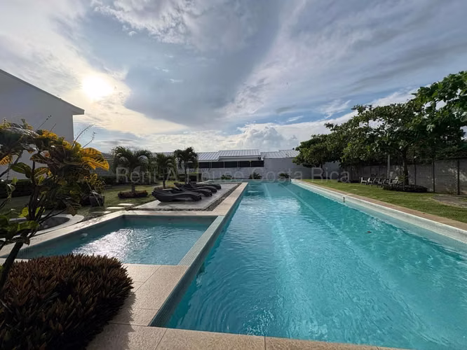 Venta de Casa en Río Oro de Piedades, Santa Ana. RAH 26-2009 - Imagen 4