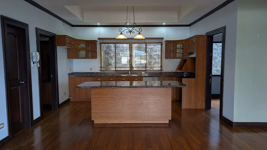 Casa privada con vista en condominio exclusivo, Guachipelín 1.200.000 - Imagen 6