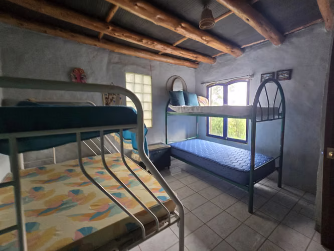 Finca con casa ideal para ECO TURISMO, San Isidro del Guarco, Cartago $1750