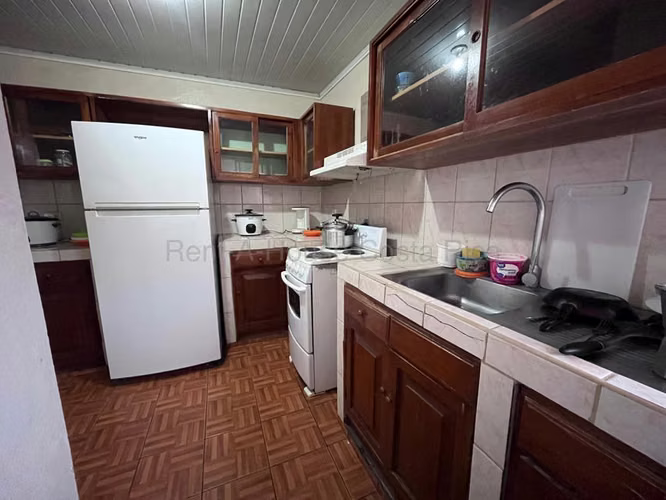 Venta de 2 Casas en San Pablo de Heredia. 27-42