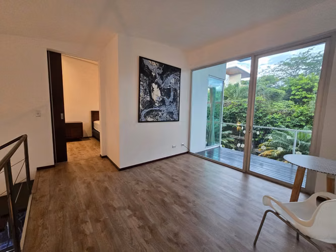 Moderno apartamento amoblado con amenidades en Santa Ana $1800 - Imagen 16