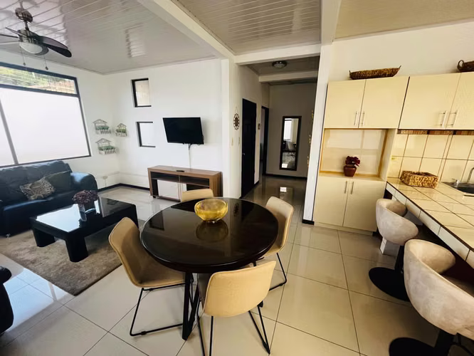Alquilo Apartamento Amueblado en Escazú SS - Imagen 5
